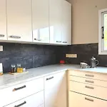 فيلة Onyx - Cozy 2br - Walk To Meneou