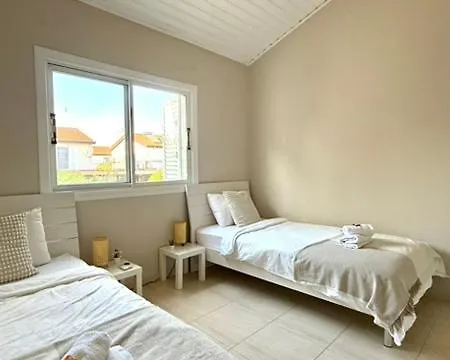 Onyx - Cozy 2br - Walk To 别墅 *