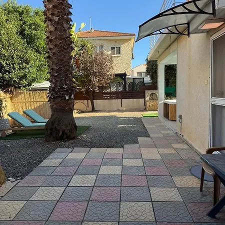 Onyx - Cozy 2br - Walk To 别墅 Meneou