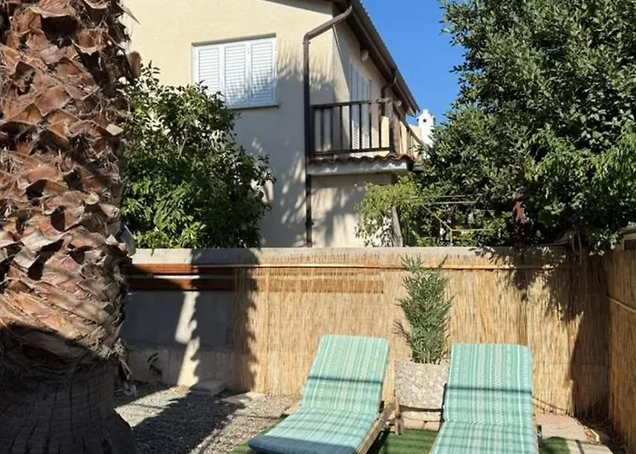 Vila Onyx - Cozy 2br - Walk To